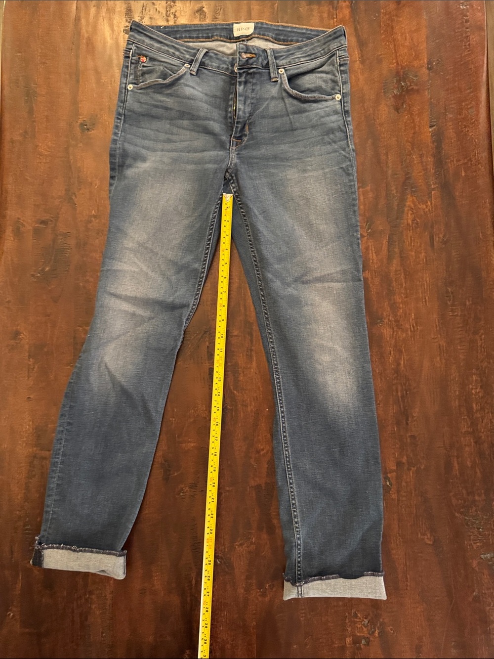 Hudson Jeans Slim women's, style Bacara flood cuff, Blue Washed Jeans. Size 30